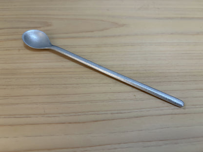 軽くて扱いやすいアルミ製カトラリー