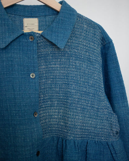 teela shirt  薄藍織りもよう
